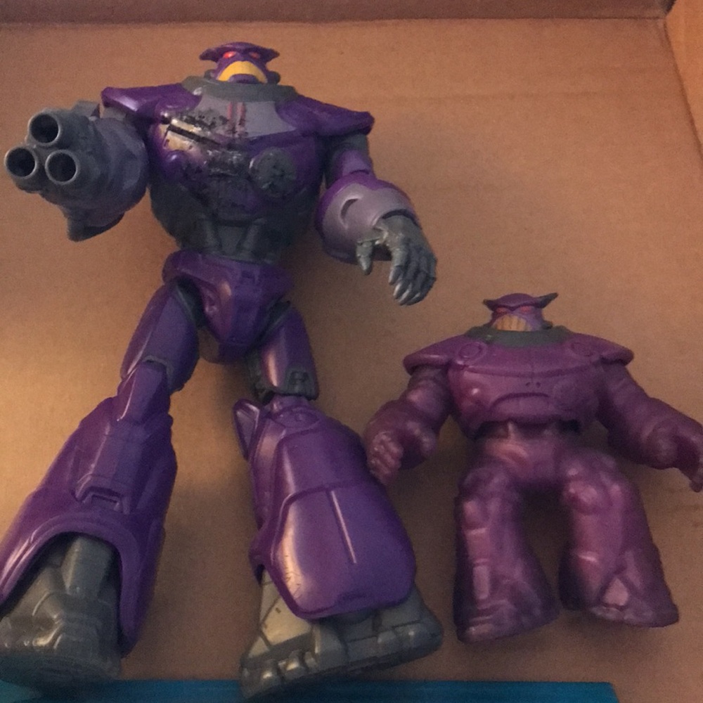 Disney Pixar Kids Zurg Costume - From Buzz Lightyear-Toy Story - Picture 6 of 6